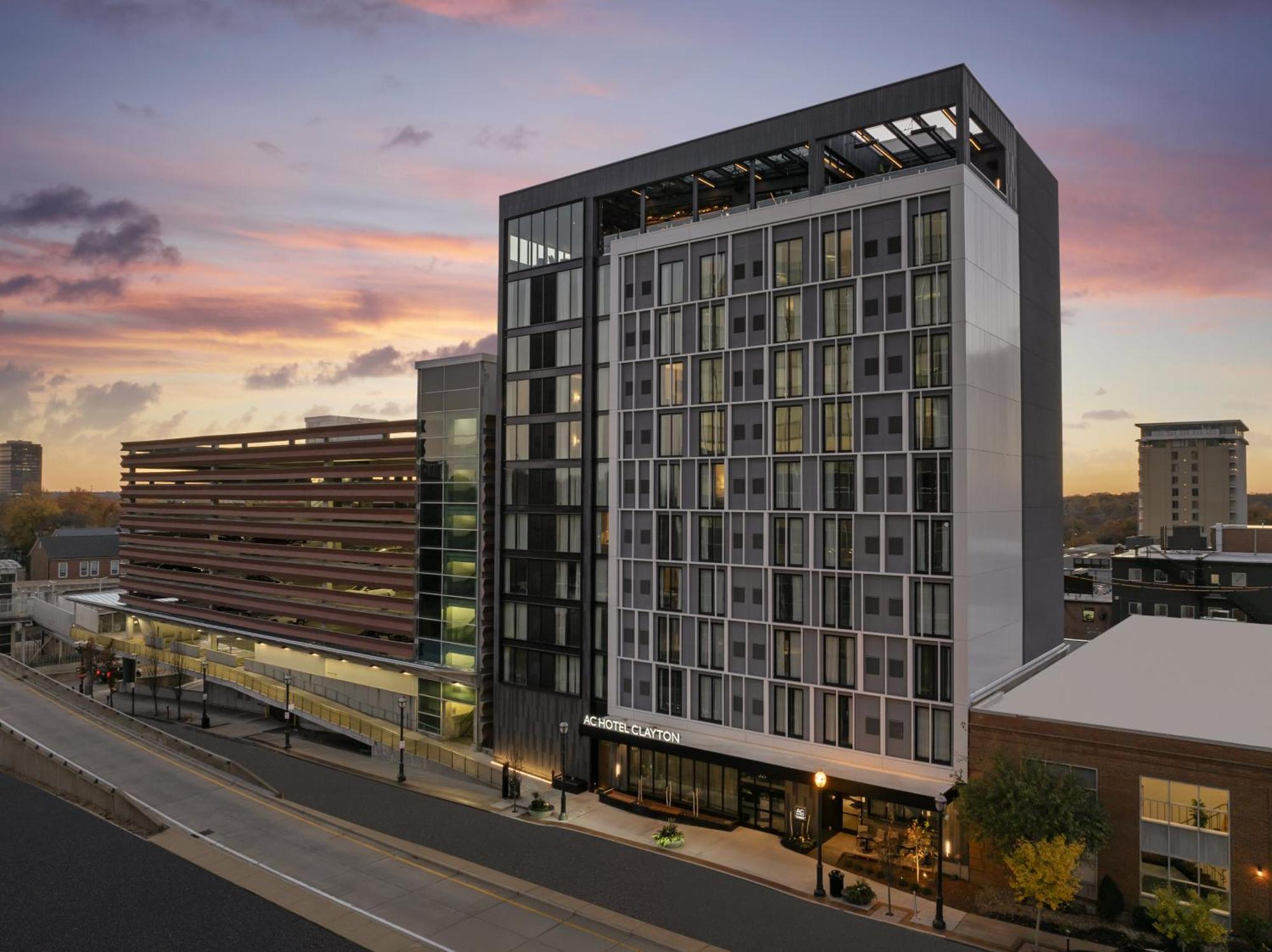 Ac Hotel By Marriott St. Louis Clayton Extérieur photo